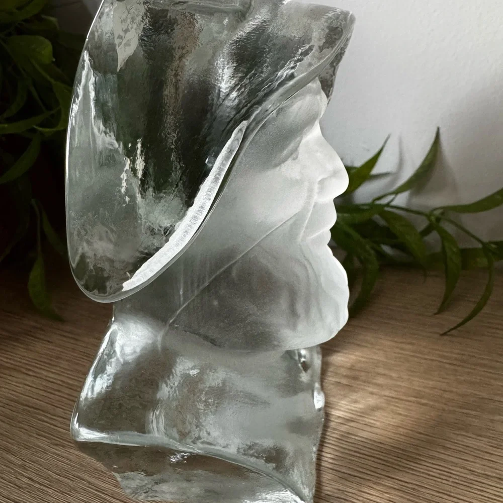 Viking Glass Realistic Sculpture Bust Art Bookend - Picture 5 of 9